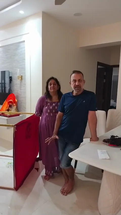 Customers sharing their experience at home